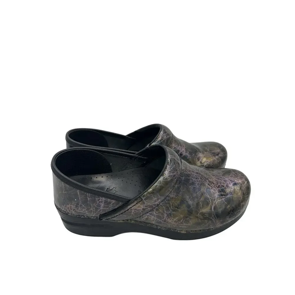 Dansko Women Professional Iridescent Printed Black Leather Clogs Size 39 US 8 - Picture 3 of 9
